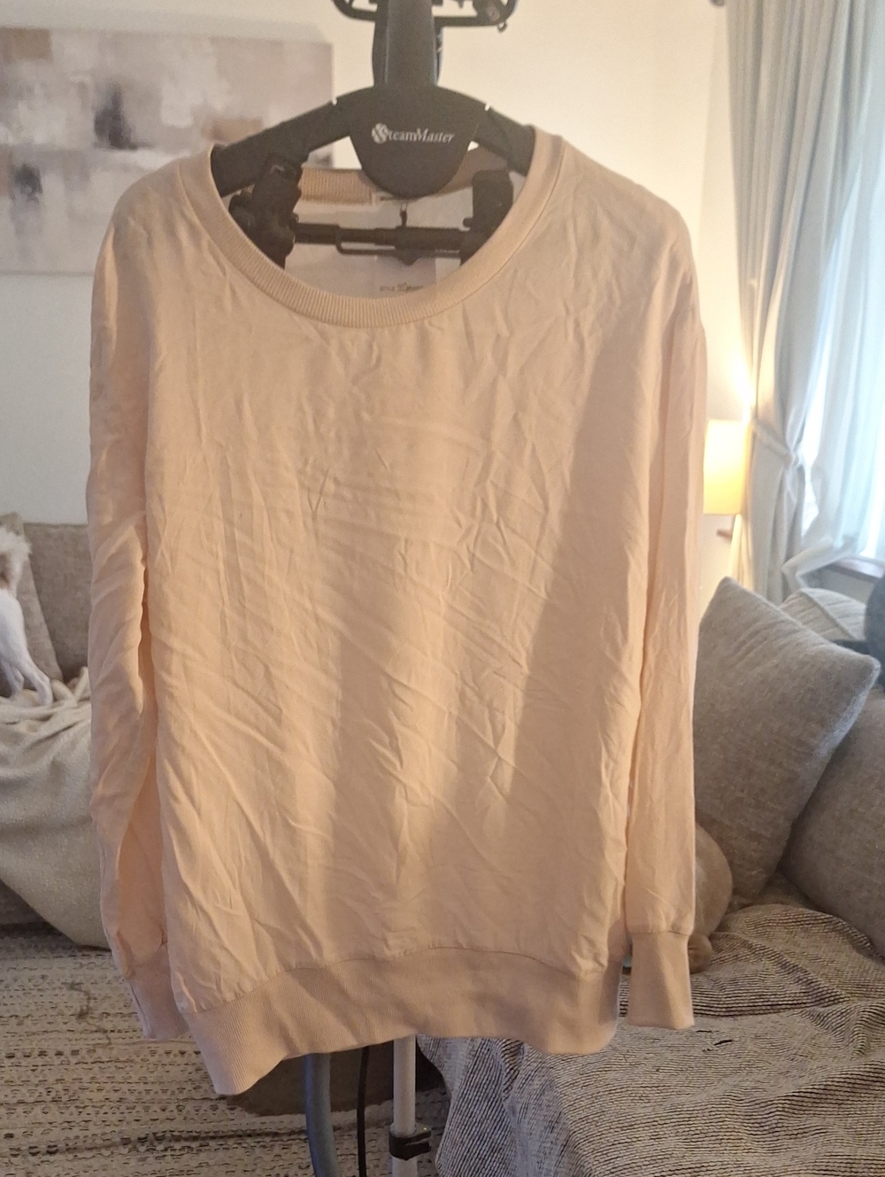 Women's Cream Long-Sleeve Crew Sweatshirt